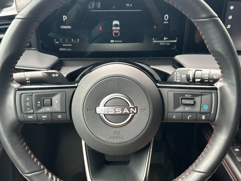 Used 2025 Nissan Kicks SR w/ Illumination Package AWD/4WD image 22