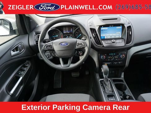 Used 2018 Ford Escape SE w/ SE Sync 3 Package AWD/4WD image 12