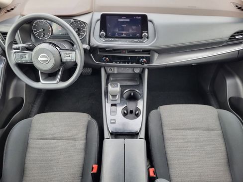 Used 2023 Nissan Rogue SV image 22