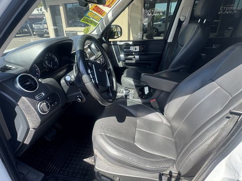 Used 2016 Land Rover LR4 HSE LUX image 11