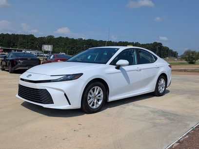 Used 2025 Toyota Camry LE