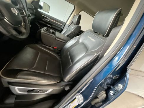 Used 2019 RAM 1500 Laramie image 11