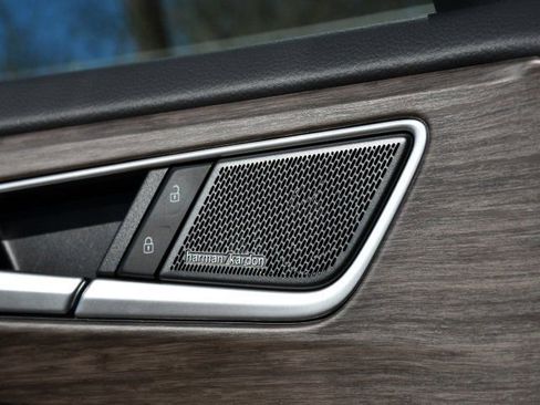 New 2026 Volkswagen Atlas SEL Premium R-Line AWD/4WD image 17