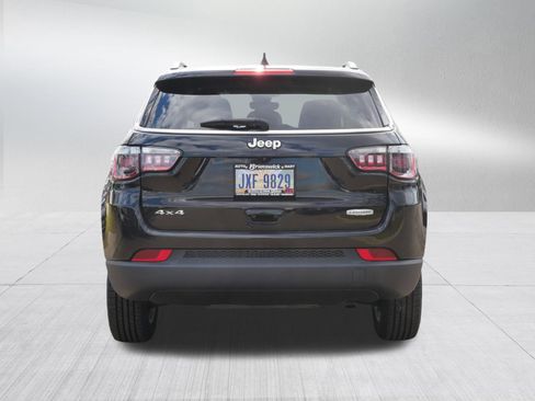 Used 2022 Jeep Compass Latitude w/ Convenience Group AWD/4WD image 6