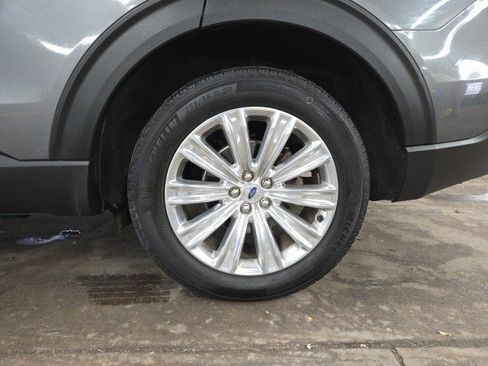 Used 2022 Ford Explorer Limited w/ Limited Technology Package image 8