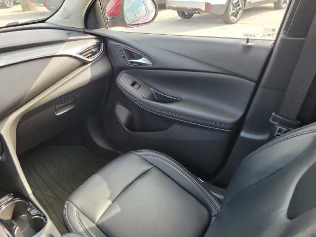 Used 2023 Buick Encore GX Preferred w/ Cold Weather Comfort Package AWD/4WD image 15