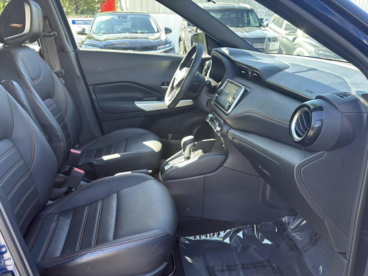 Used 2019 Nissan Kicks SR w/ SR Premium Package FWD image 13
