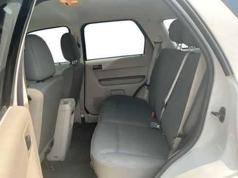 Used 2011 Ford Escape XLS w/ 102A Rapid Spec Order Code FWD image 21