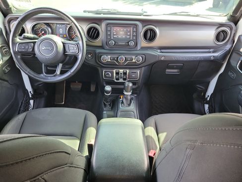 Used 2019 Jeep Wrangler Unlimited Sport S AWD/4WD image 16
