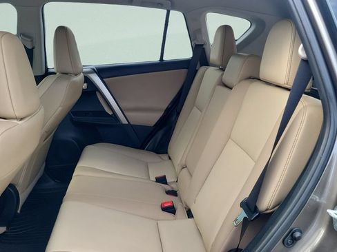 Used 2015 Toyota RAV4 Limited w/ Technology Package FWD image 10
