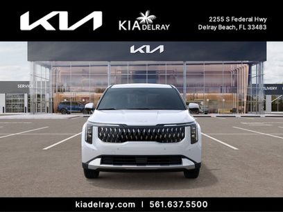 New 2025 Kia Carnival EX