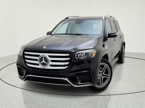 New 2026 Mercedes-Benz GLS 450 4MATIC image 2