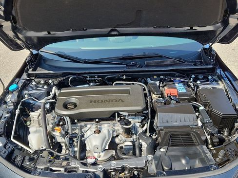 Used 2025 Honda Civic Sport image 21