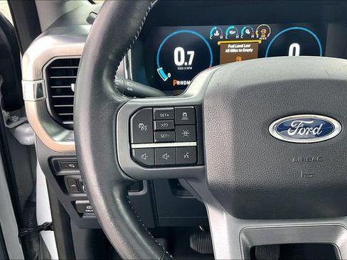 Used 2022 Ford F150 Lariat w/ Equipment Group 502A High AWD/4WD image 17