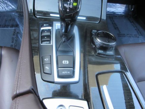 Used 2015 BMW 535i Sedan image 46