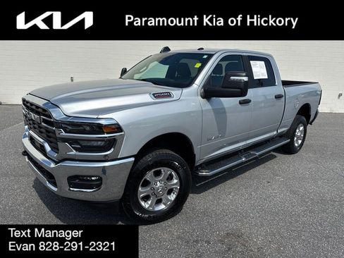 Used 2026 RAM 2500 Big Horn AWD/4WD image 1