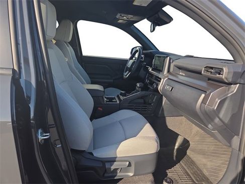 Used 2025 Toyota 4Runner SR5 image 15