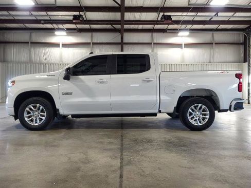 Used 2022 Chevrolet Silverado 1500 RST image 3