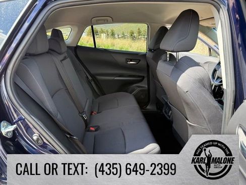Used 2024 Toyota Venza LE AWD/4WD image 32
