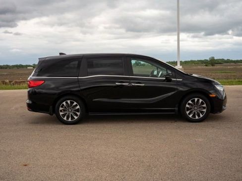 Used 2024 Honda Odyssey EX-L image 8