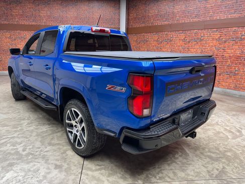 Used 2024 Chevrolet Colorado Z71 w/ Z71 Convenience Package 2 AWD/4WD image 2