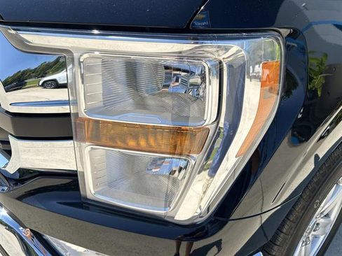 Used 2022 Ford F150 XLT image 10