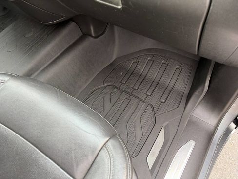 Used 2019 Chevrolet Silverado 1500 LT w/ Convenience Package image 22