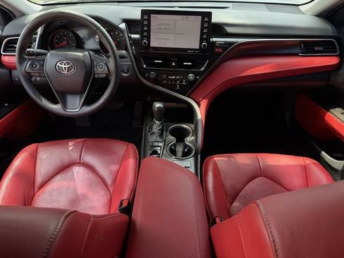 Used 2021 Toyota Camry XSE FWD image 11