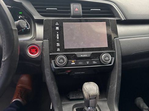 Used 2017 Honda Civic EX image 18