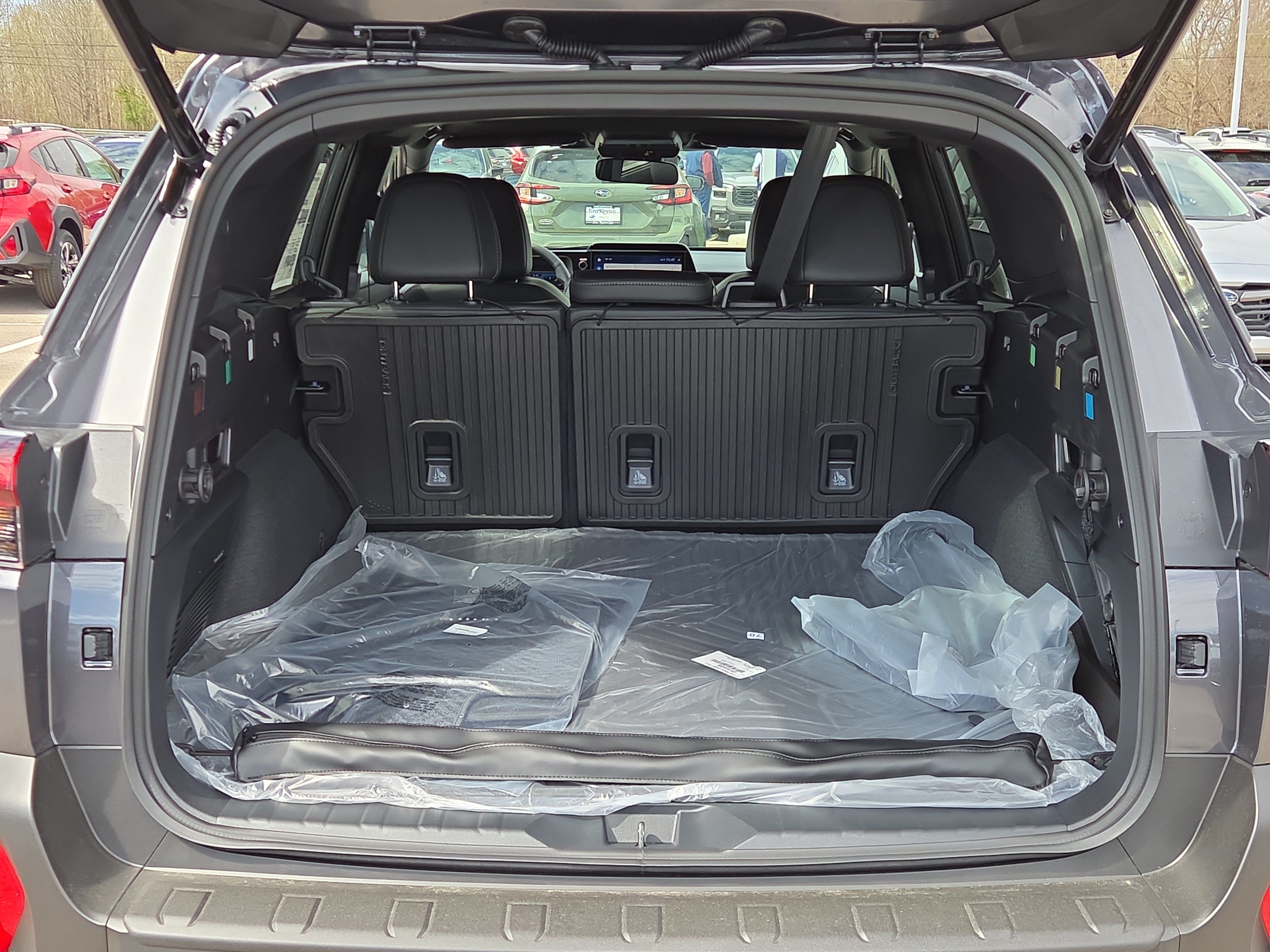 New 2026 Subaru Outback Limited AWD/4WD image 4