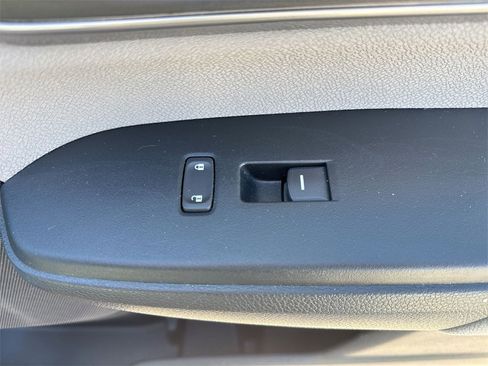 Used 2019 Honda CR-V EX image 32