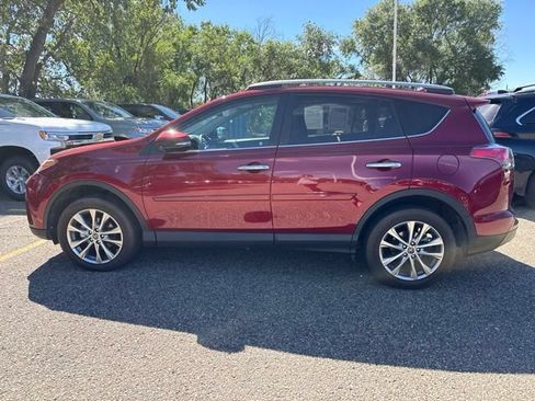 Used 2018 Toyota RAV4 Limited AWD/4WD image 7