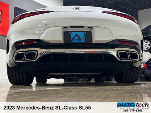 Used 2023 Mercedes-Benz SL 55 AMG 4MATIC image 16