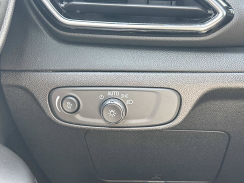 Certified 2023 Chevrolet Bolt EUV Premier w/ Sun & Sound Package FWD image 24