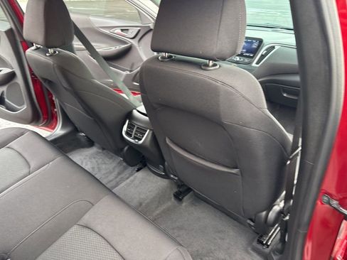 Used 2024 Chevrolet Malibu LT image 23