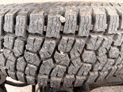 Used 2012 Ford F350 XL w/ Skid Plate Pkg image 11