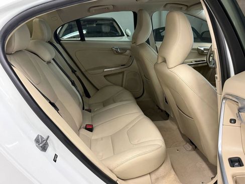 Used 2015 Volvo S60 T5 Premier image 16