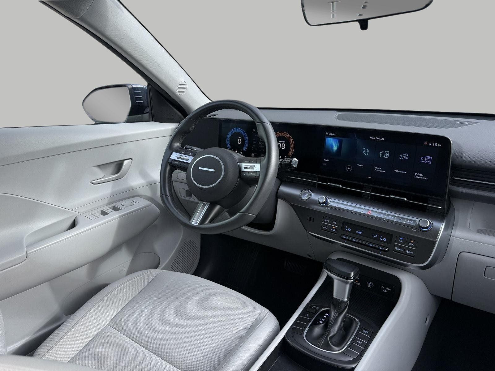 Used 2025 Hyundai Kona SEL AWD/4WD image 29