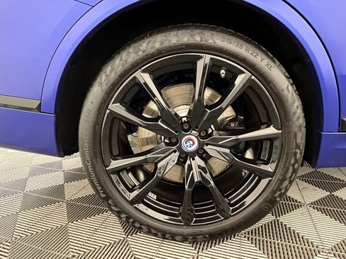 Certified 2024 BMW X7 M60i w/ Executive Package image 15