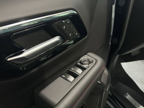 New 2026 Chevrolet Suburban RST w/ Comfort Package image 27