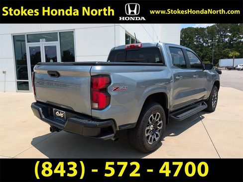 Used 2023 Chevrolet Colorado Z71 w/ Z71 Convenience Package 2 image 4