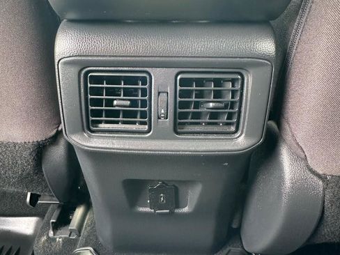 Used 2023 Toyota RAV4 LE AWD/4WD image 36