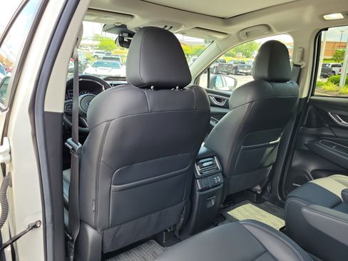 Used 2024 Subaru Ascent Limited w/ Technology Package AWD/4WD image 16