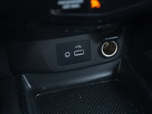 Used 2020 Nissan Rogue Sport SV w/ All-Weather Package FWD image 24