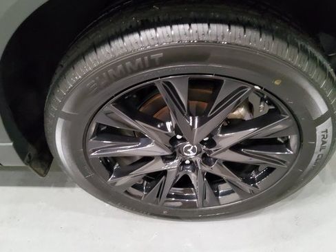 Used 2024 MAZDA CX-5 Carbon Edition image 30