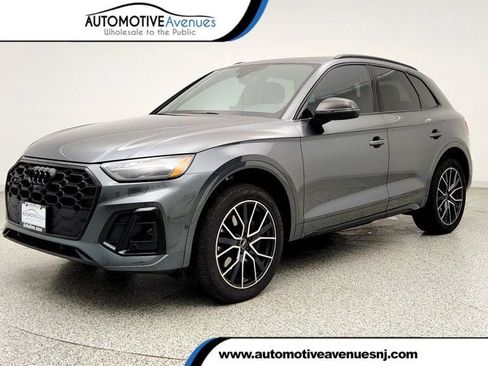 Used 2022 Audi SQ5 Prestige AWD/4WD image 1