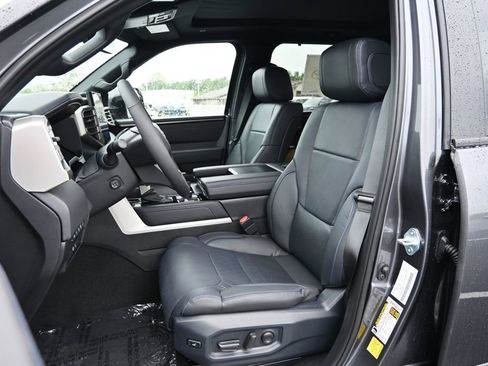 New 2026 Toyota Tundra Platinum AWD/4WD image 10