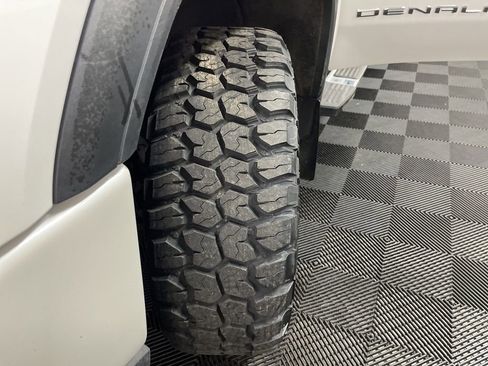 Used 2022 GMC Sierra 3500 Denali image 40