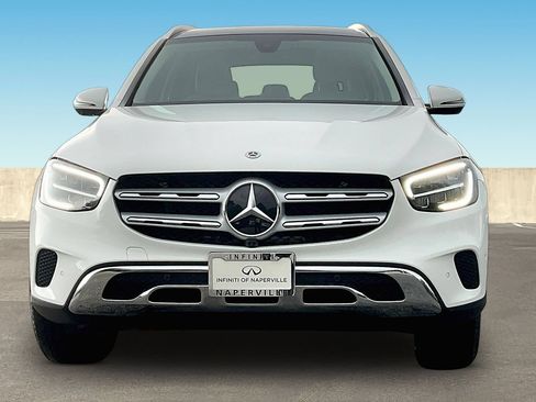 Used 2021 Mercedes-Benz GLC 300 4MATIC image 2