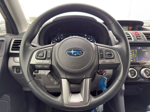 Used 2018 Subaru Forester 2.5i Premium image 13